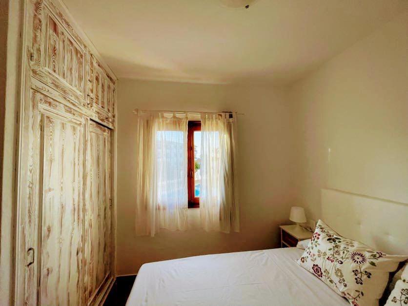 Precioso Apartamento Residencial Con Piscina Cala En Porter  Екстер'єр фото